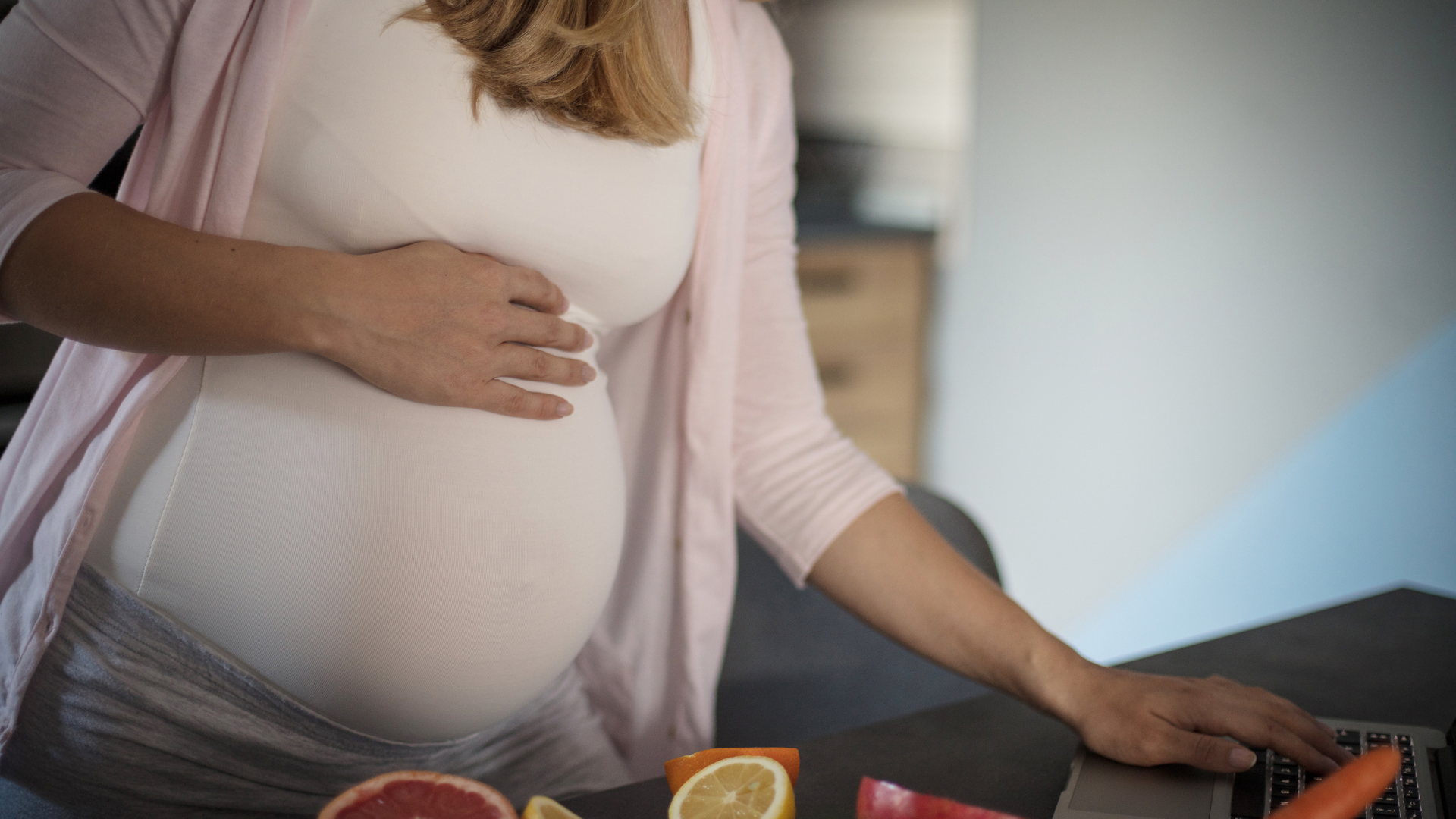 Read more about the article Dieta ciężarnej – co jeść w ciąży?